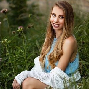 Meet your Posher, Molly